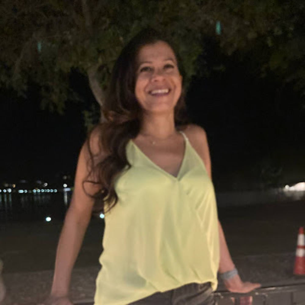 Meet your Posher, Mirna